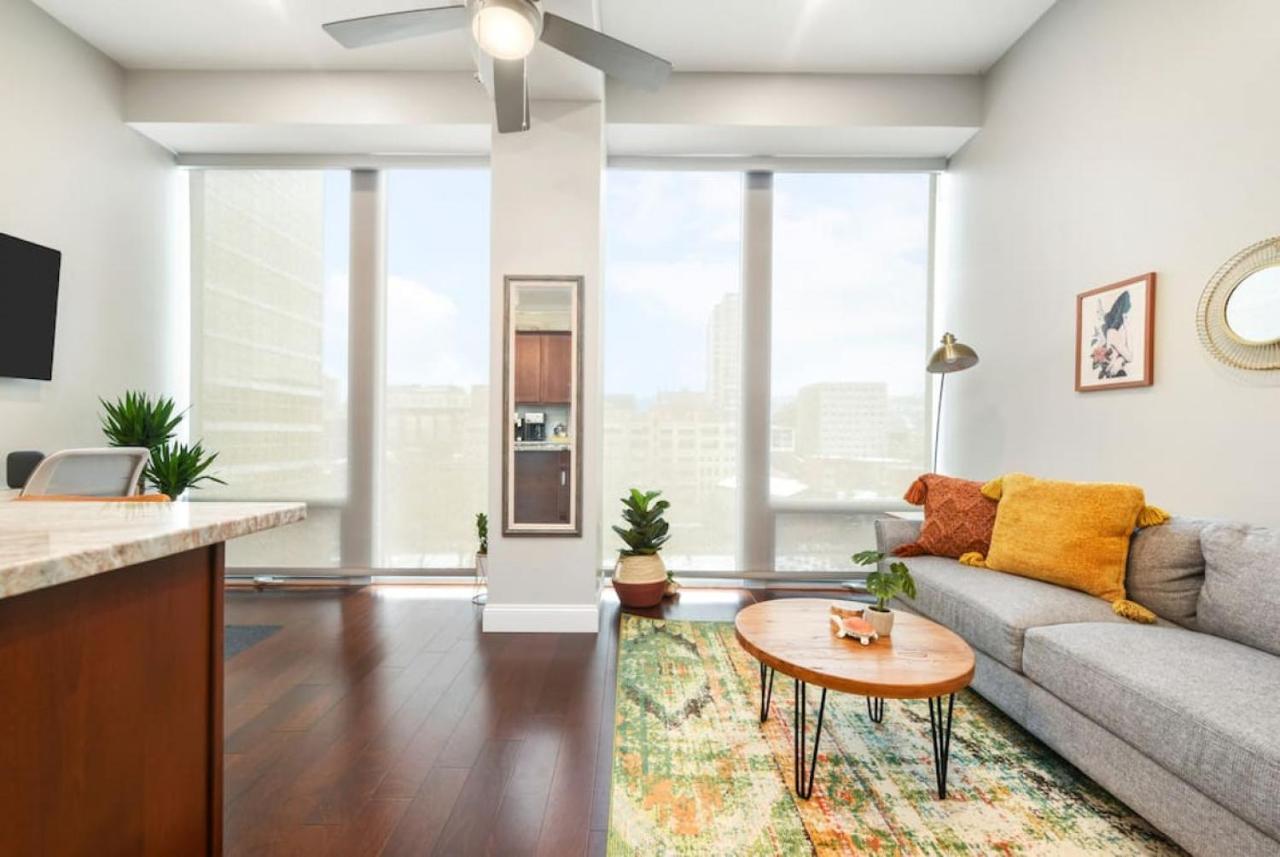 Hostwise Stays - The Washington At Chatham - Free Parking, Private Gym, More! Pittsburgh Exteriér fotografie
