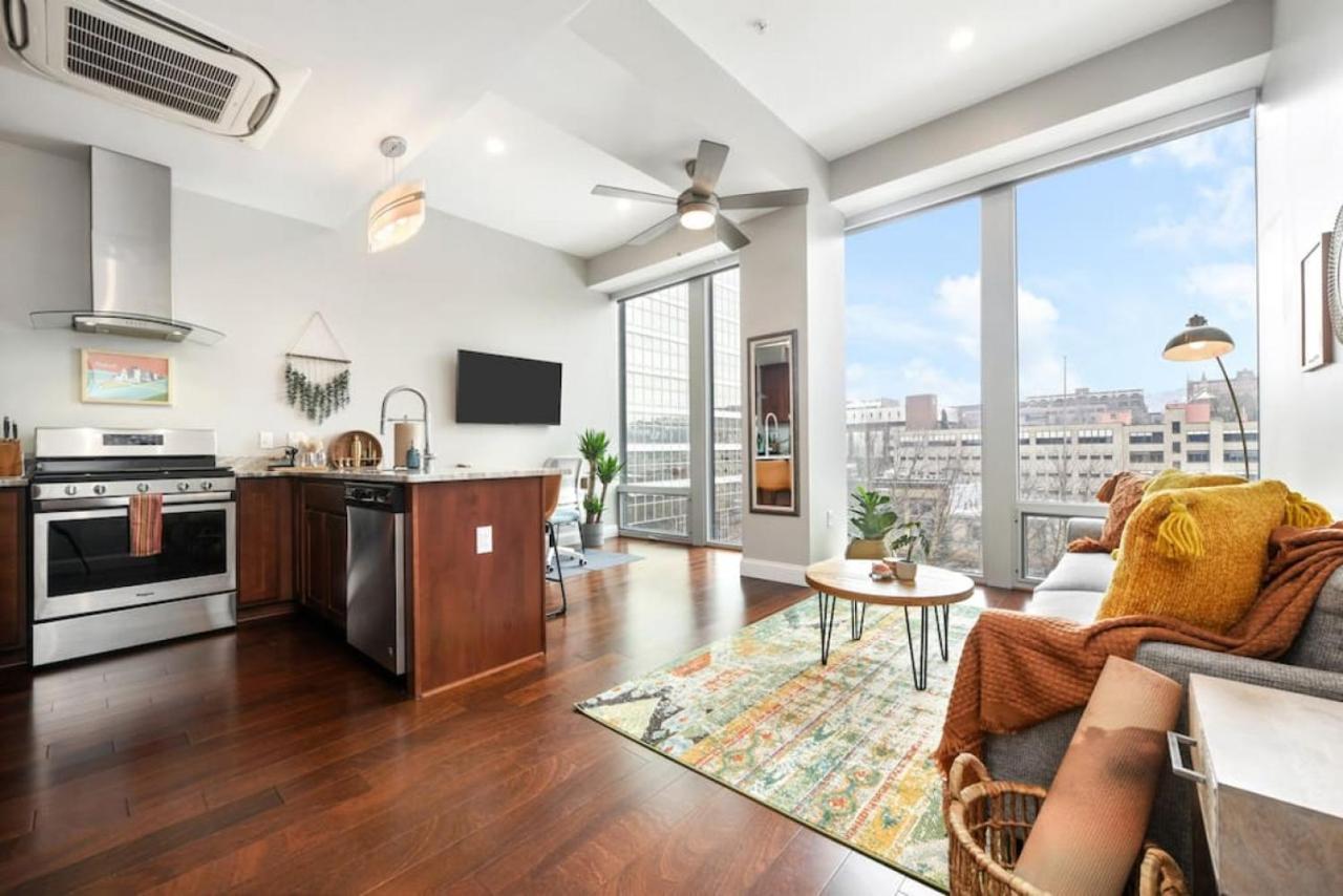 Hostwise Stays - The Washington At Chatham - Free Parking, Private Gym, More! Pittsburgh Exteriér fotografie