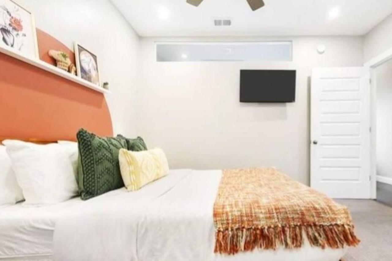 Hostwise Stays - The Washington At Chatham - Free Parking, Private Gym, More! Pittsburgh Exteriér fotografie